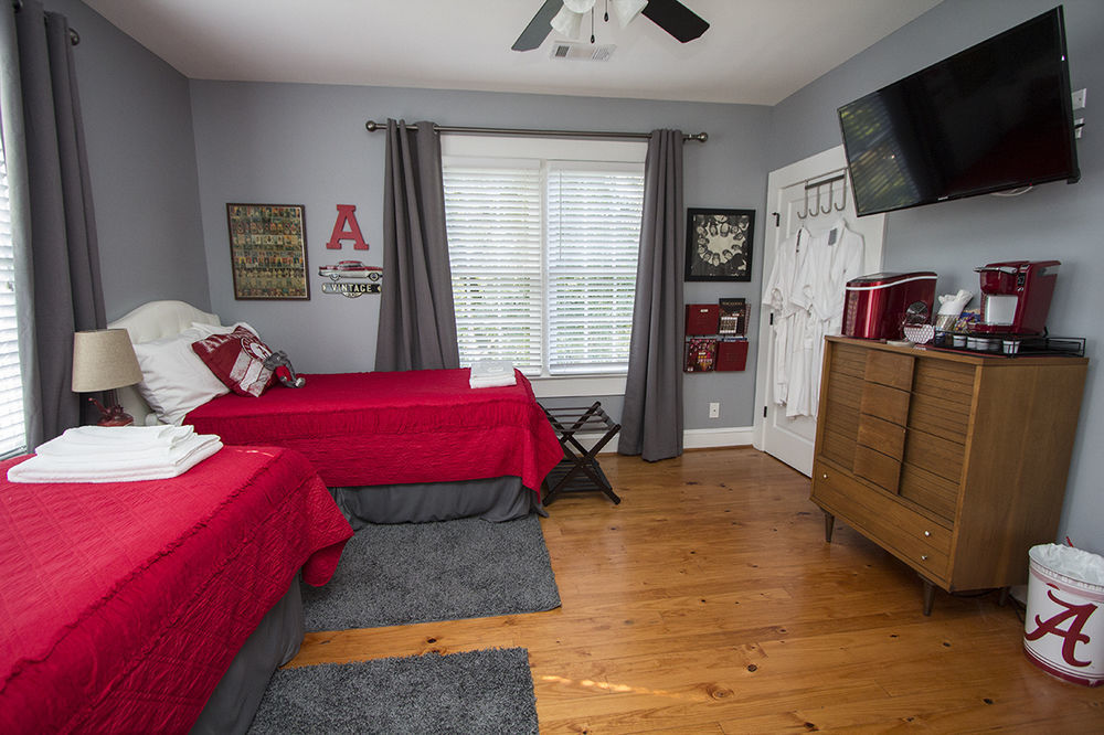 Bama Bed And Breakfast - Chimes Suite Tuscaloosa Extérieur photo