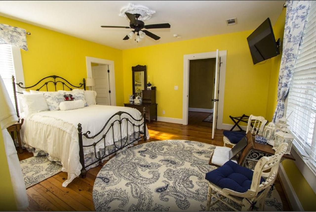 Bama Bed And Breakfast - Chimes Suite Tuscaloosa Extérieur photo