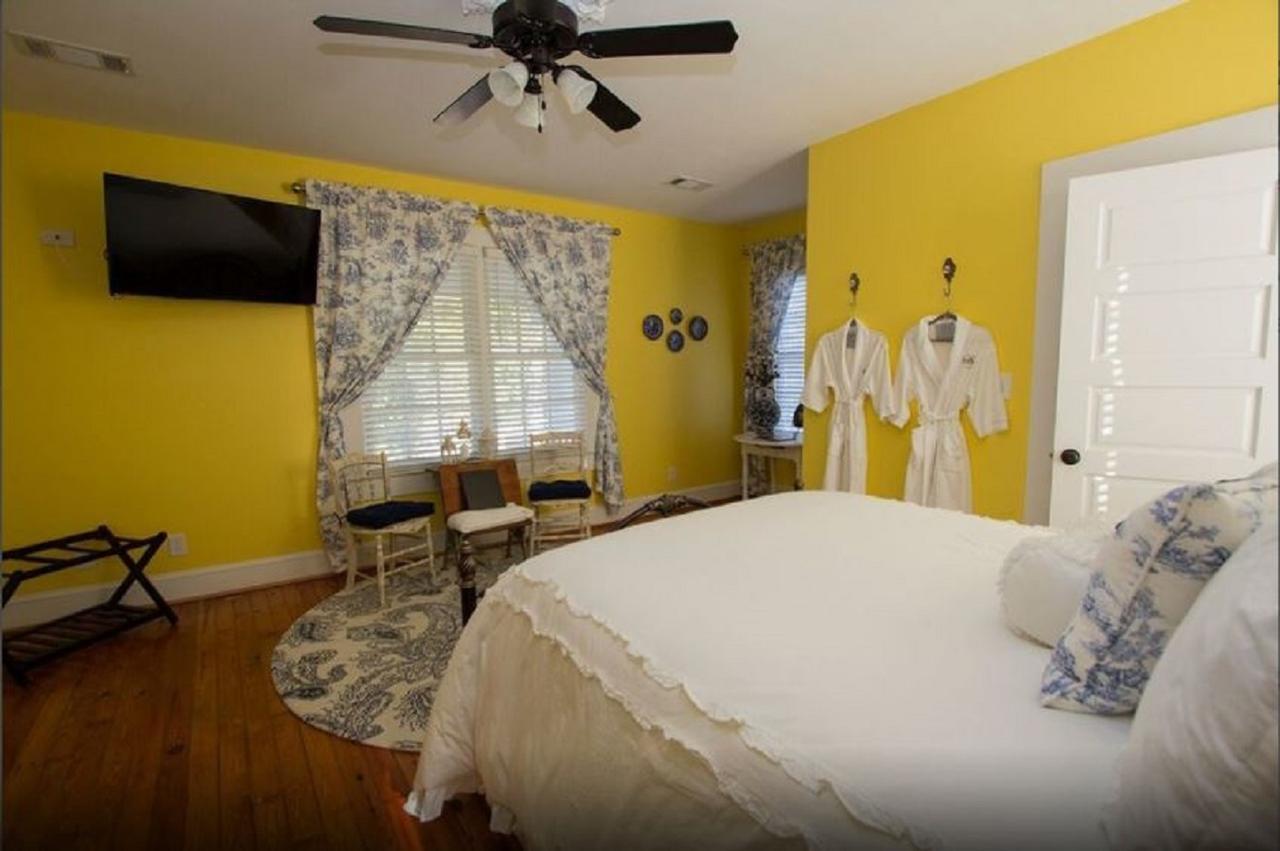 Bama Bed And Breakfast - Chimes Suite Tuscaloosa Extérieur photo