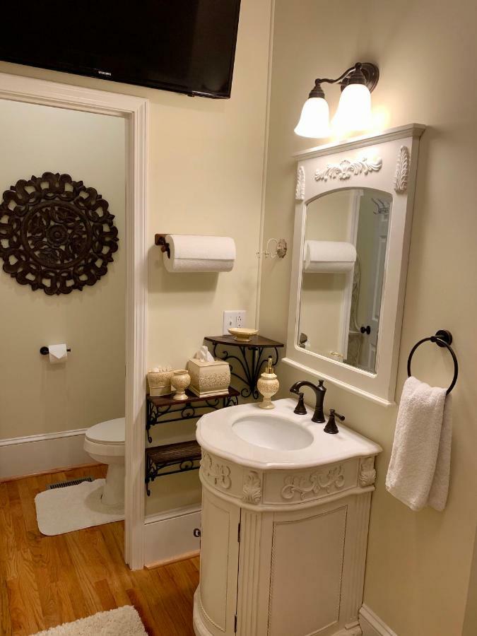 Bama Bed And Breakfast - Chimes Suite Tuscaloosa Extérieur photo