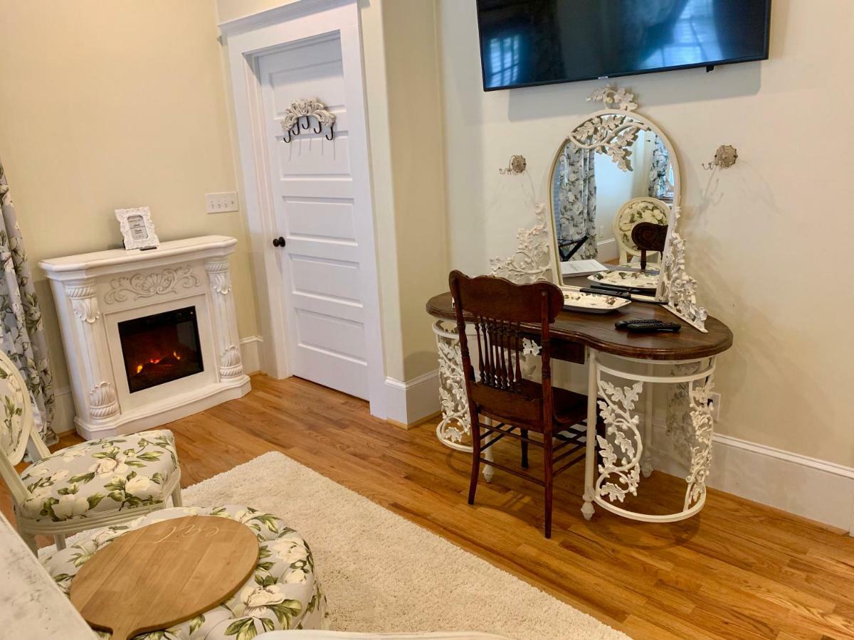 Bama Bed And Breakfast - Chimes Suite Tuscaloosa Extérieur photo