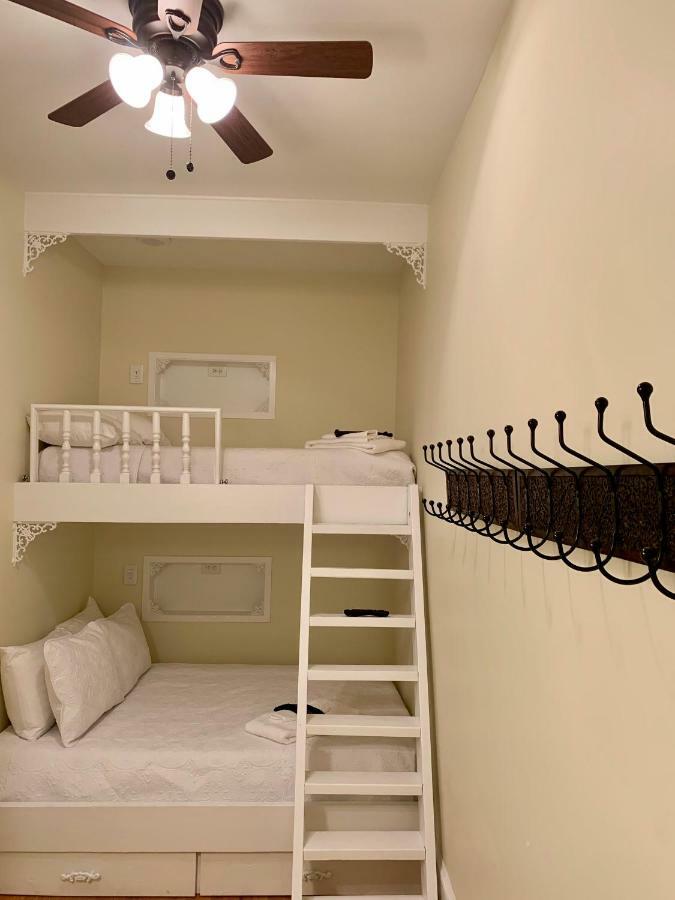Bama Bed And Breakfast - Chimes Suite Tuscaloosa Extérieur photo